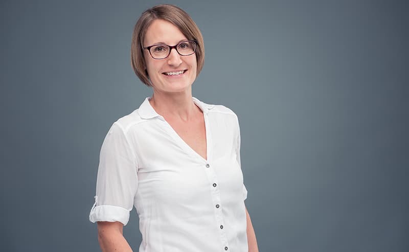 ingeborg_bumann_grau_breit